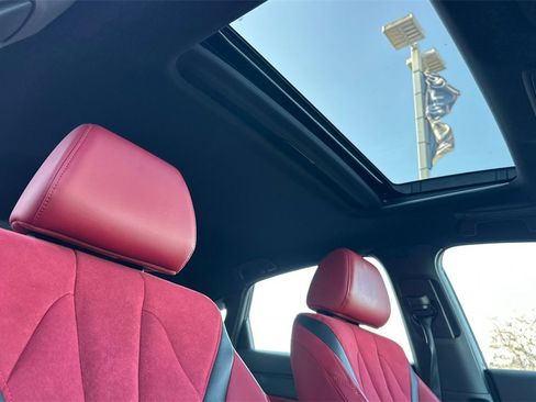 Used 2023 Acura Integra A-Spec image 18