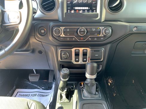 Used 2021 Jeep Wrangler Sport S image 15