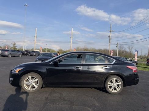 Used 2013 Nissan Altima 2.5 SV image 4