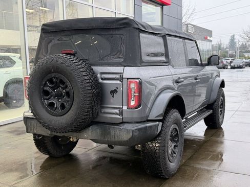 Used 2022 Ford Bronco Wildtrak image 7