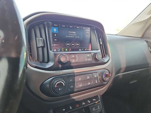 Used 2019 Chevrolet Colorado Z71 image 28