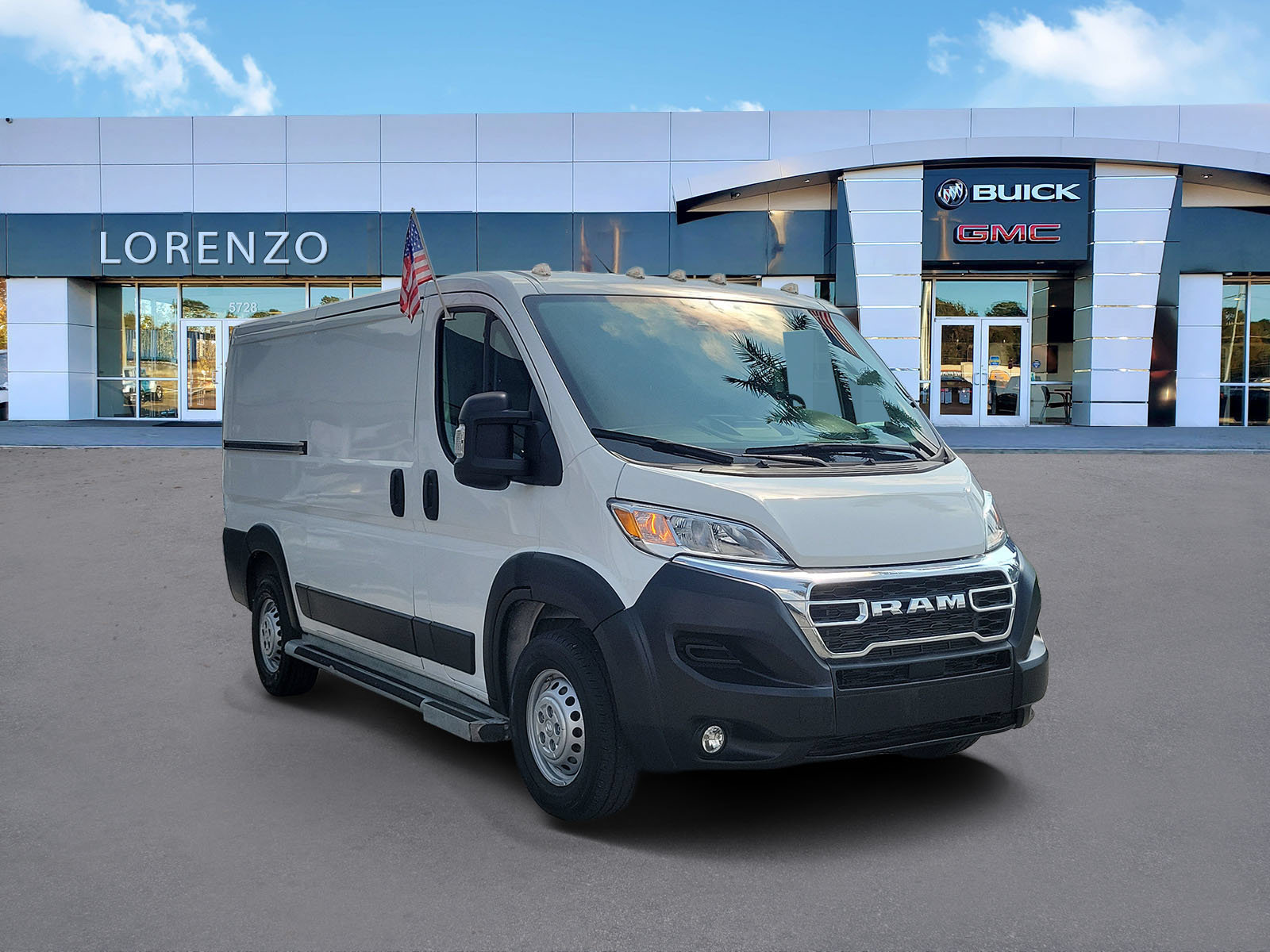 Used 2025 RAM ProMaster 2500 w/ U-Haul Equipment Group FWD image 3
