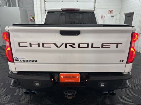 Used 2020 Chevrolet Silverado 1500 LT Trail Boss w/ Convenience Package image 9