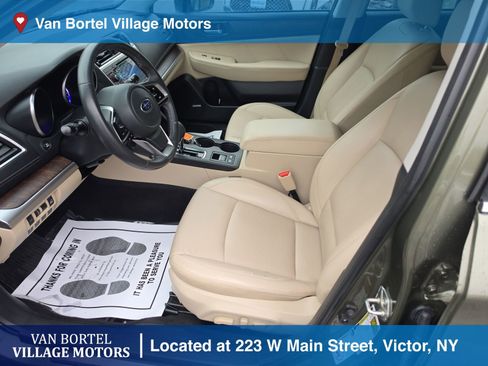 Used 2019 Subaru Outback 2.5i Limited AWD/4WD image 9