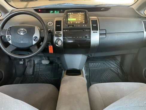 Used 2007 Toyota Prius Touring w/ Pkg 1 FWD image 15