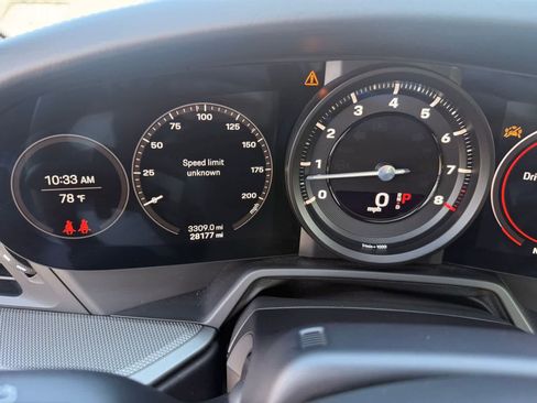 Used 2020 Porsche 911 Carrera S image 16