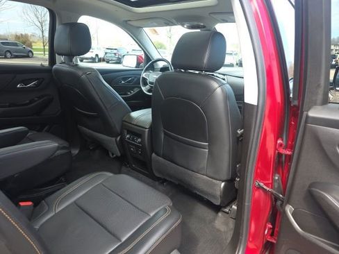 Used 2018 Chevrolet Traverse Premier image 14