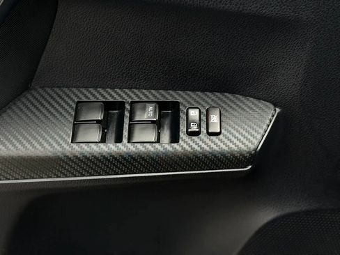 Used 2013 Toyota RAV4 XLE FWD image 18