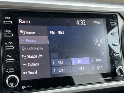 Used 2020 Toyota Tacoma SR5 w/ Blackout Package RWD image 18