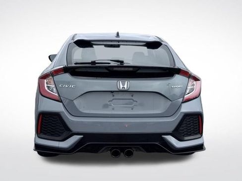 Used 2018 Honda Civic Sport image 6