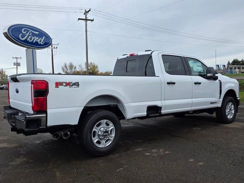 New 2026 Ford F350 XLT w/ 360-Degree Camera Package image 32