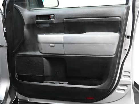 Used 2013 Toyota Tundra 2WD Double Cab w/ Tow Pkg image 16