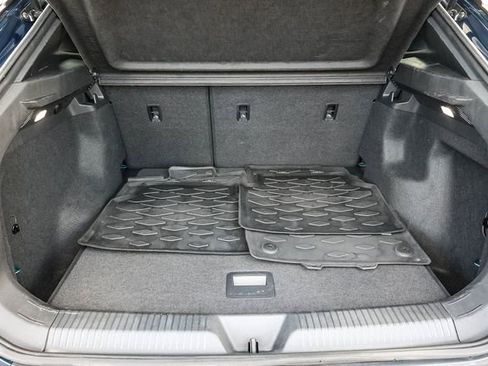 Used 2023 Volkswagen ID.4 Pro image 29