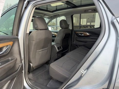 Used 2020 GMC Terrain SLE w/ Driver Convenience Package FWD image 19