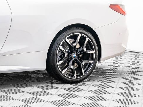 Certified 2026 BMW 430i xDrive Coupe w/ M Sport Package AWD/4WD image 33