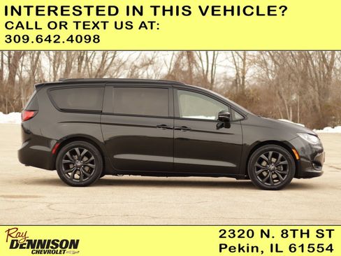 Used 2020 Chrysler Pacifica Limited w/ Advanced Safetytec Group image 8