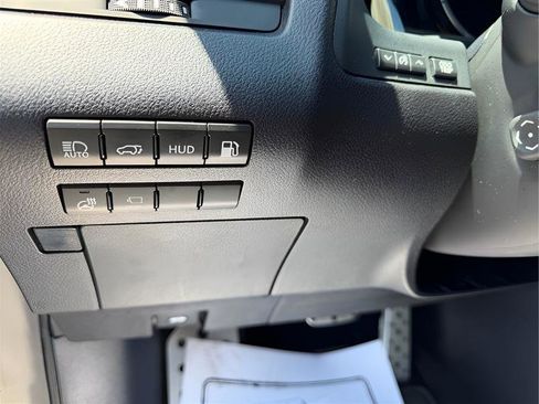 Used 2022 Lexus RX 450h F Sport w/ Accessory Package AWD/4WD image 27