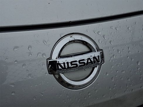 Used 2009 Nissan 370Z Touring w/ Sport Pkg image 7