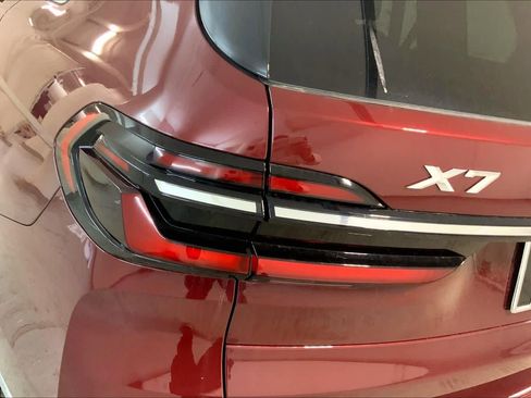 New 2026 BMW X7 xDrive40i w/ Executive Package image 14