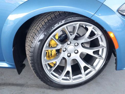 Used 2022 Dodge Charger SRT Hellcat RWD image 3
