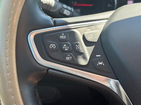 Used 2023 Chevrolet Equinox LT FWD image 19