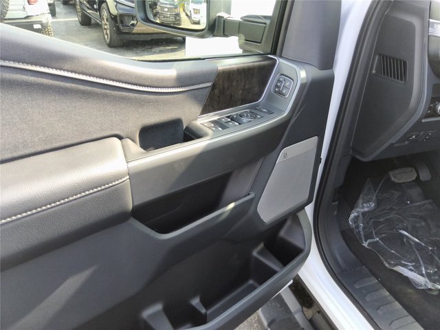 New 2026 Ford F250 Lariat w/ Black Appearance Package AWD/4WD image 15