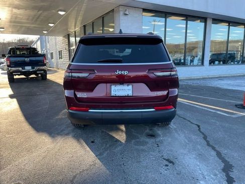 Used 2025 Jeep Grand Cherokee L Limited AWD/4WD image 7