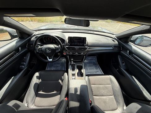 Used 2019 Honda Accord Sport image 14