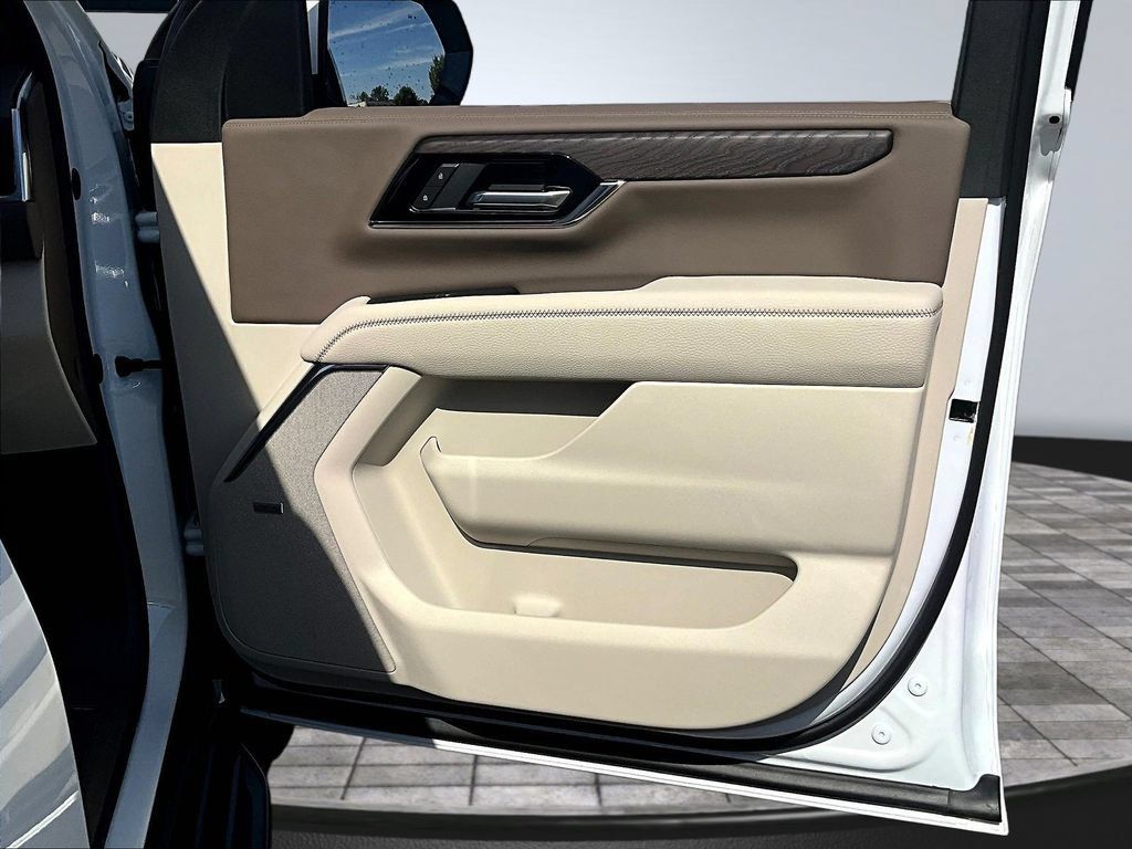 New 2026 GMC Yukon XL Denali w/ Advanced Technology Package AWD/4WD image 34