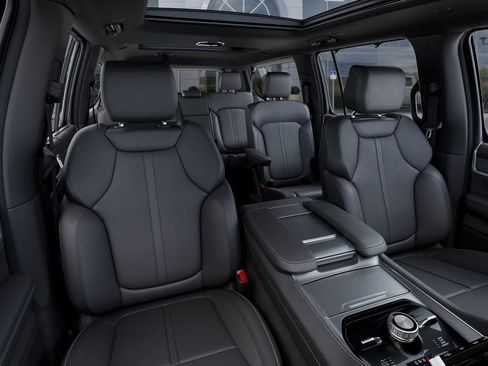 New 2026 Jeep Grand Wagoneer L Limited AWD/4WD image 16