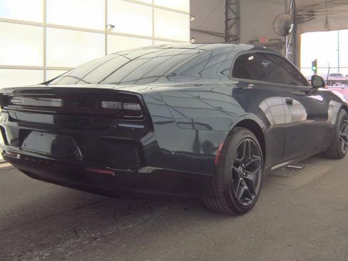 Used 2024 Dodge Charger R/T w/ Plus Group image 4