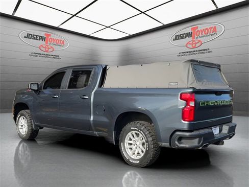 Used 2021 Chevrolet Silverado 1500 RST image 11