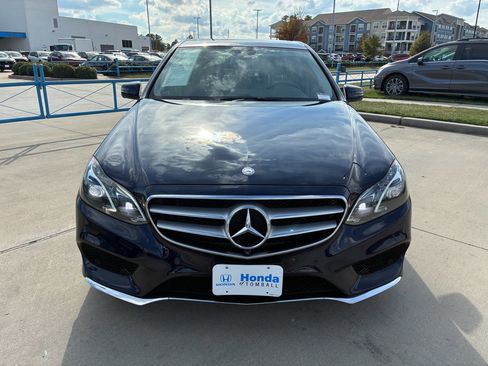 Used 2014 Mercedes-Benz E 350 Sport image 2