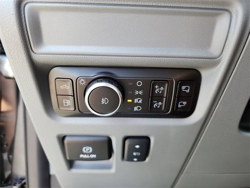 New 2025 Ford F150 XLT w/ Equipment Group 303A High image 25