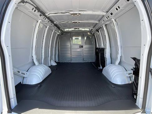 New 2025 Chevrolet Express 2500 w/ Driver Convenience Package image 12