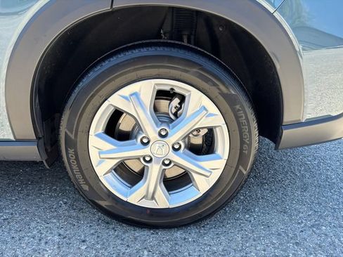 Used 2025 Honda HR-V LX image 29