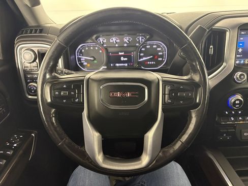 Used 2019 GMC Sierra 1500 SLT image 18