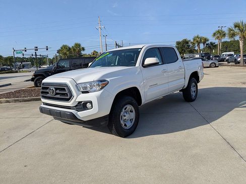Used 2023 Toyota Tacoma SR5 RWD image 7