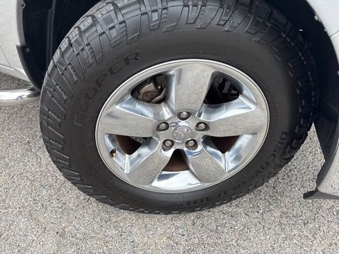 Used 2013 RAM 1500 Big Horn image 12