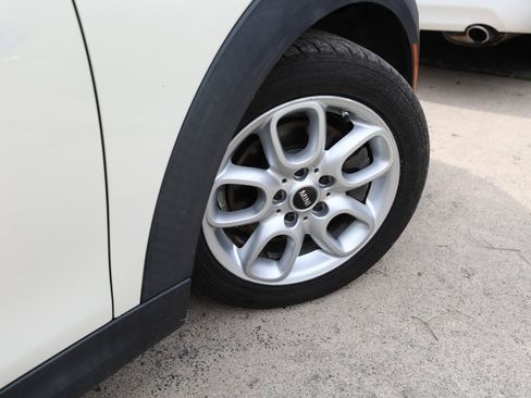 Used 2015 MINI Cooper S FWD image 12