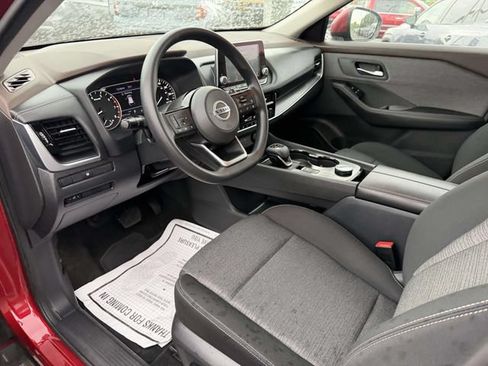 Used 2021 Nissan Rogue SV AWD/4WD image 10