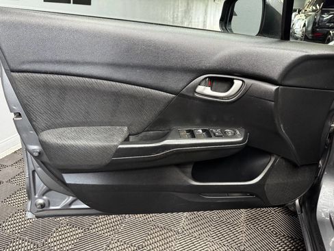 Used 2013 Honda Civic LX image 36