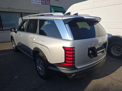 Used 2026 Hyundai Palisade SEL FWD image 4