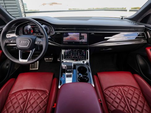 Used 2023 Audi SQ8 Prestige image 24