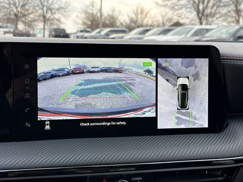 Used 2025 Nissan Kicks SR image 30