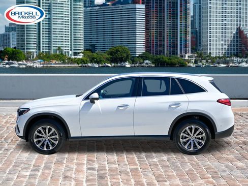 Used 2024 Mercedes-Benz GLC 300 image 8