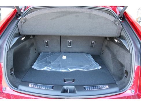 New 2025 Cadillac XT4 Premium Luxury w/ Cold Weather Package image 20