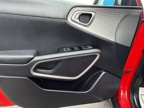 Used 2020 Kia Soul X-Line FWD image 11