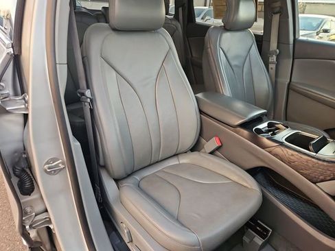 Used 2019 Lincoln Nautilus Reserve w/ Cargo Utility Package AWD/4WD image 38