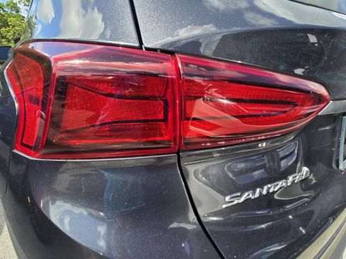 Used 2020 Hyundai Santa Fe SEL FWD image 7